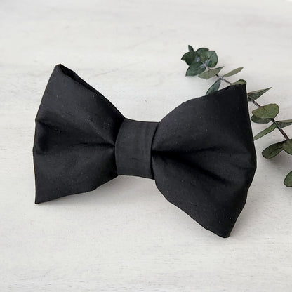 Black silk bow tie for dog collars