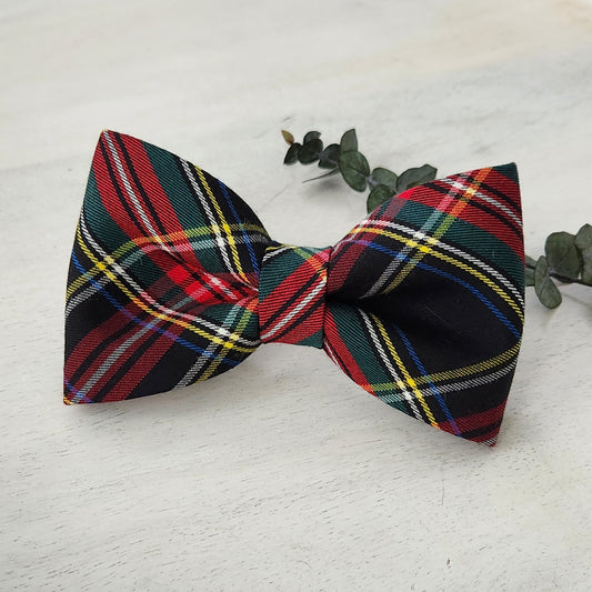 Tartan plaid dog bow tie in black red and green print