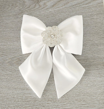 Dog sailor bow in white satin with a crystal flower for weddings.