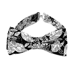 Black and white print bow tie