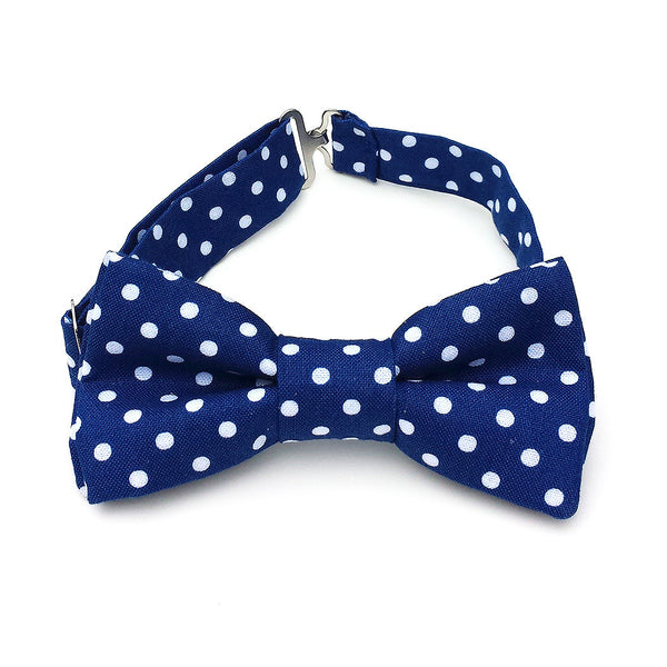 Navy blue bow tie with white polka dots